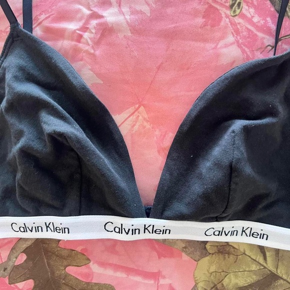 COPY - calvin klein black triangle bralette - Picture 4 of 8